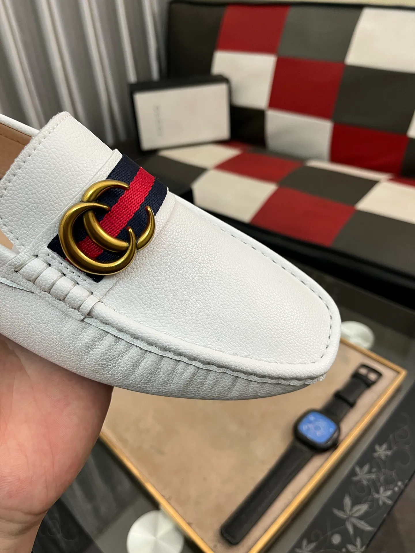 Men's shoes💰400⌚️⌚️【GUCCI Gucci】Original men's casual beanie shoes, original Italian imported special material cowhide embossed➕real first-layer sheepskin lining; equipped with precision stitching to highlight low-key luxury. The comfortable sole design ensures maximum comfort and anti-slip properties. The shoe shape is dignified and the low-key charm is not concealed! Natural and free new urbanism, size: 38-442️⃣Colors available